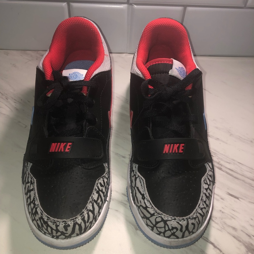 Jordan Legacy 312 Low
Boys' Preschool -Black/Wolf Grey/Valor Blue